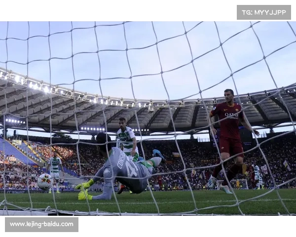 意大利足球甲级联赛萨索洛德弗雷尔推射破门